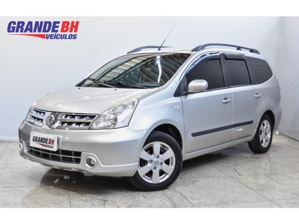Nissan Grand Livina 1.8 AT FLEX 2011