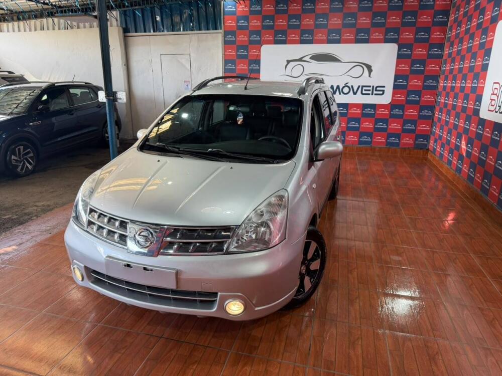 Nissan Grand Livina