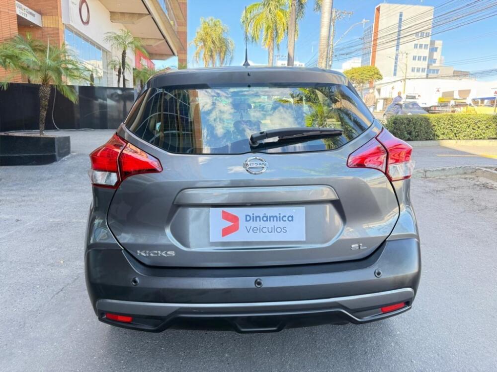 Nissan Kicks