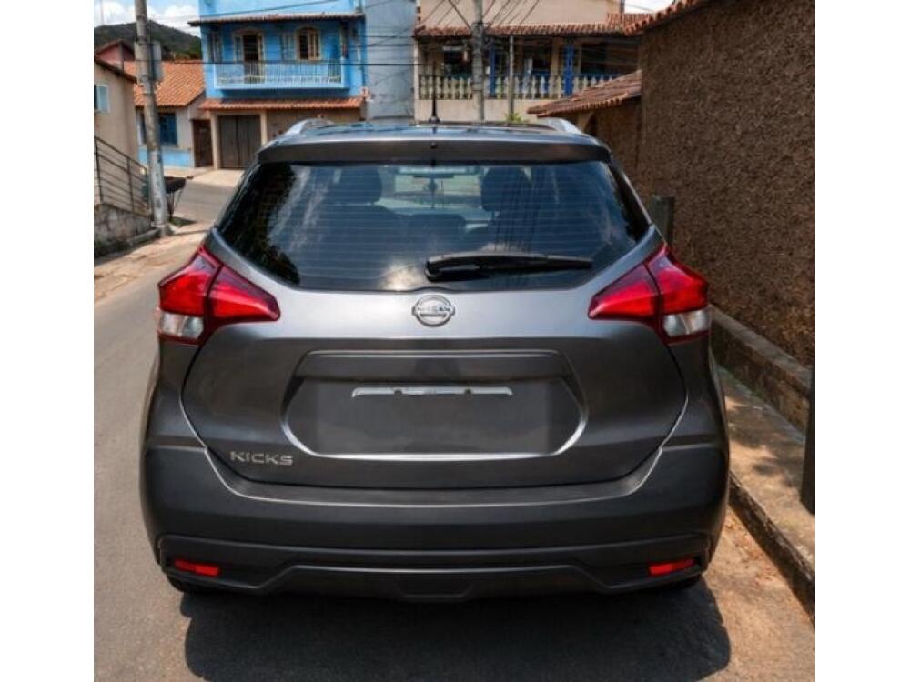 Nissan Kicks