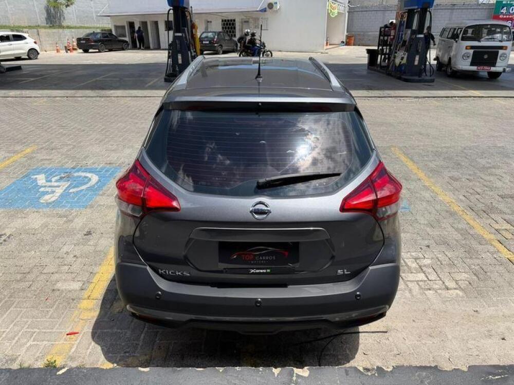 Nissan Kicks