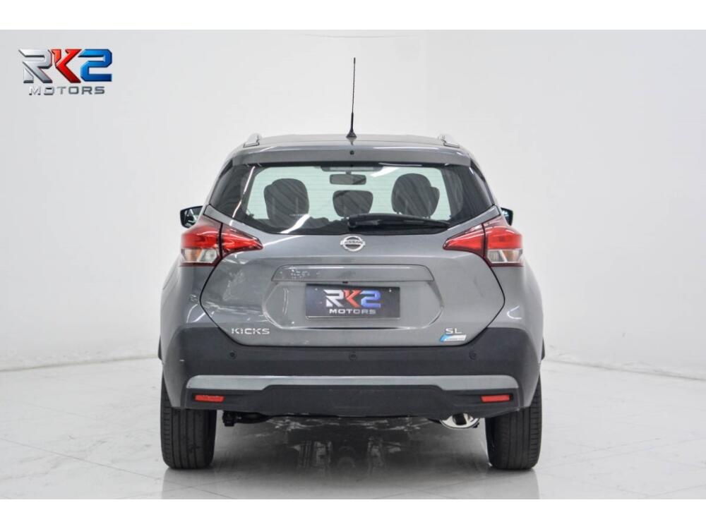 Nissan Kicks
