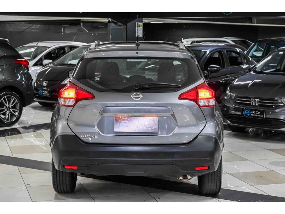 Nissan Kicks