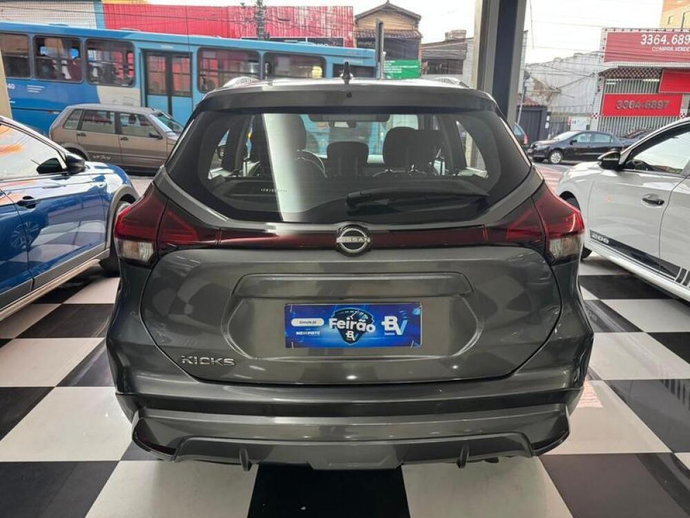 Nissan Kicks