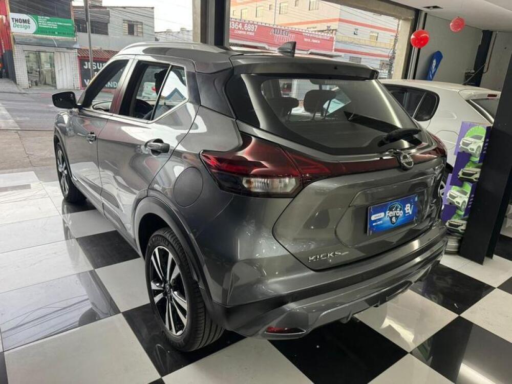 Nissan Kicks