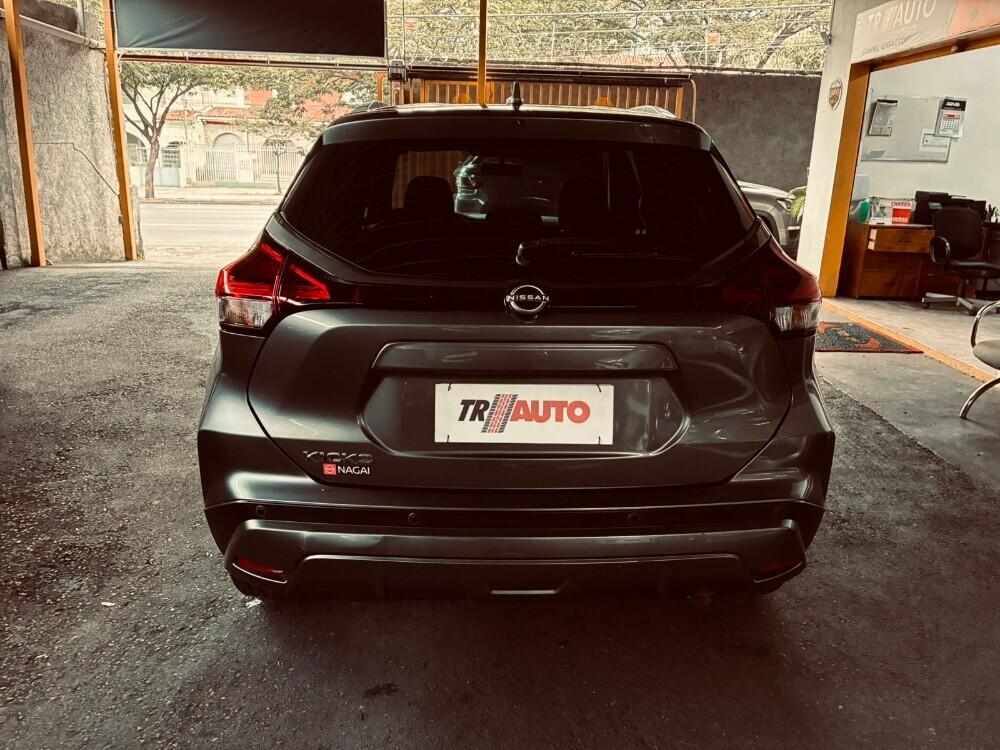 Nissan Kicks