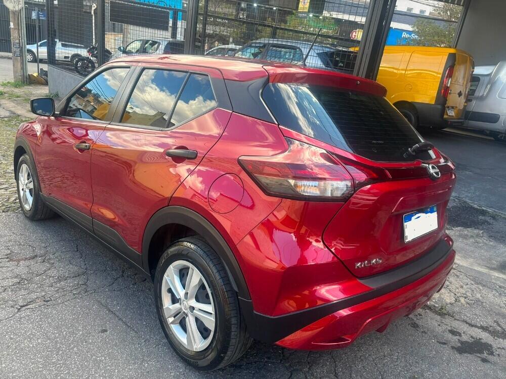 Nissan Kicks