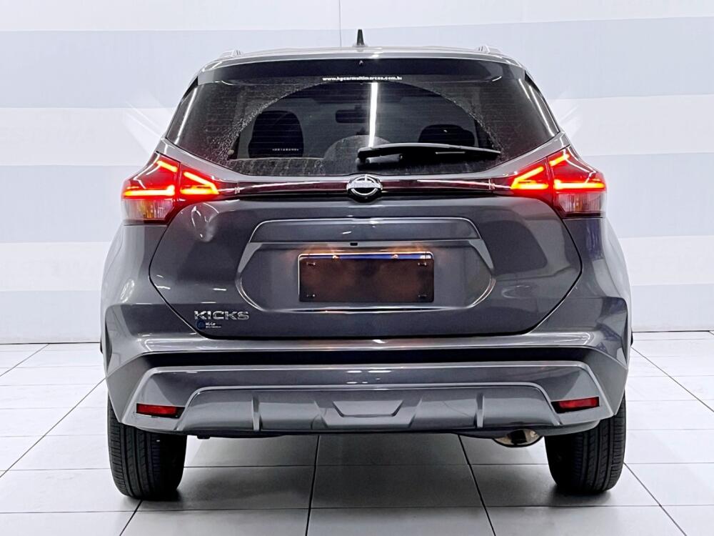 Nissan Kicks