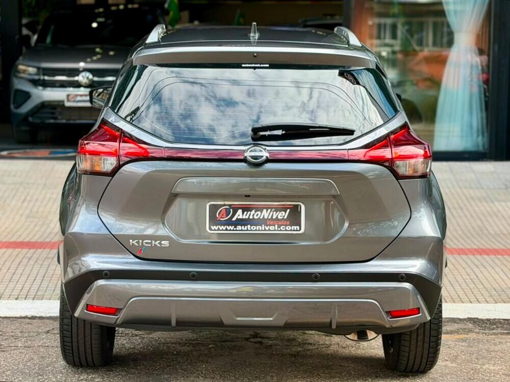 Nissan Kicks