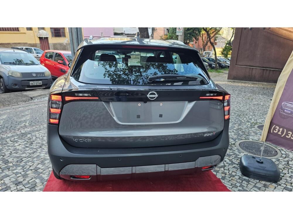 Nissan Kicks