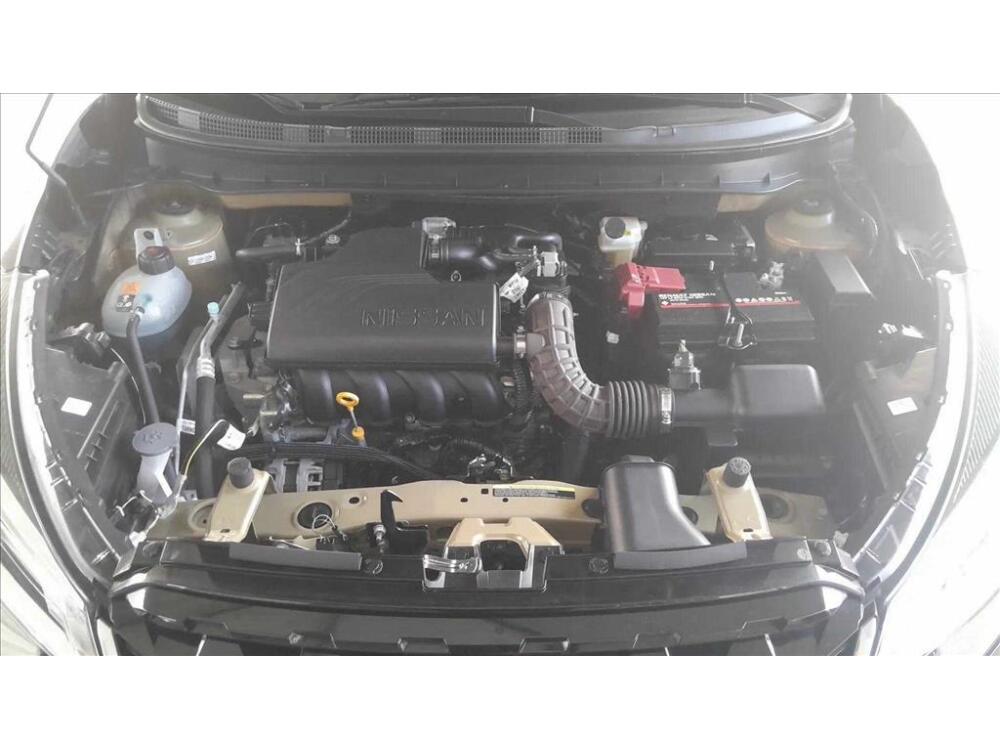 Nissan Kicks Play