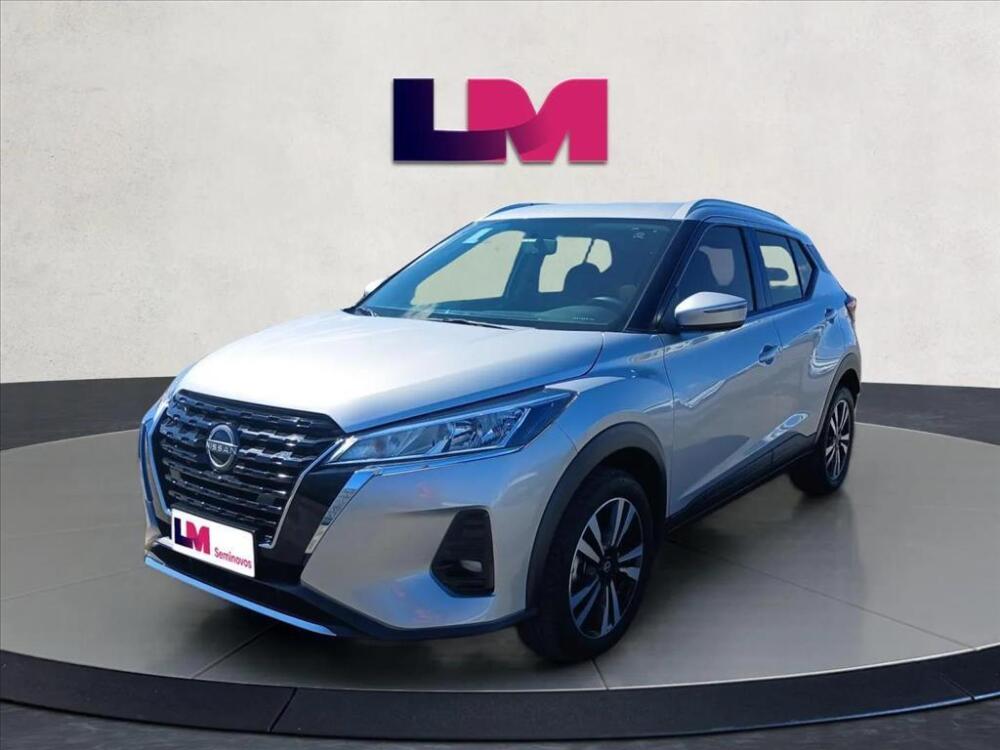 Nissan Kicks Play