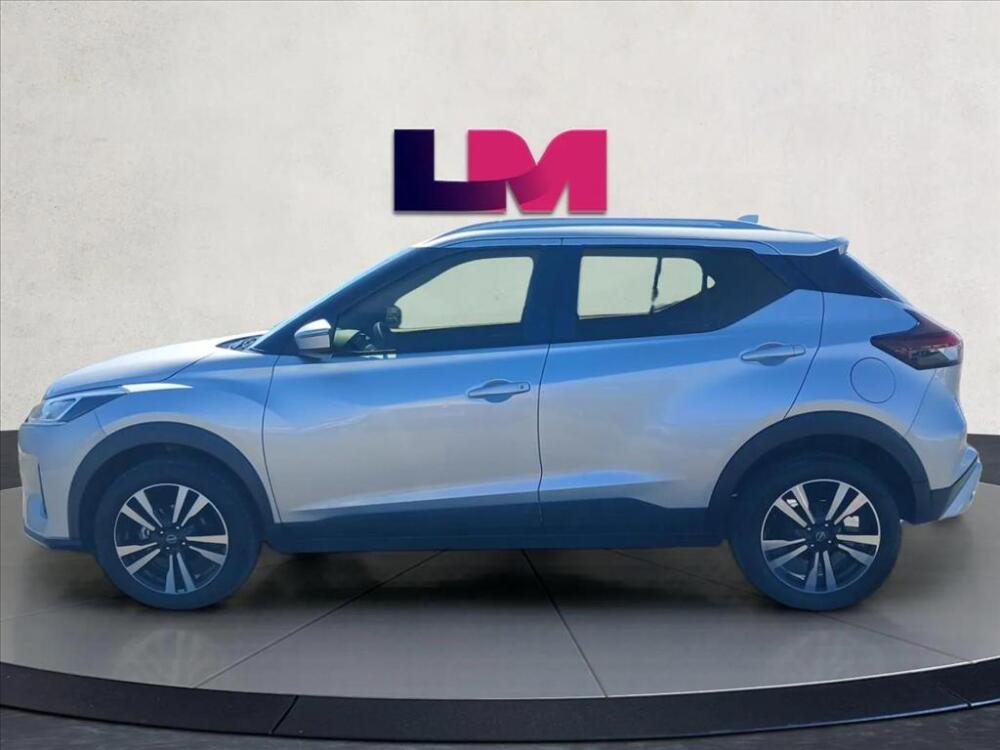 Nissan Kicks Play