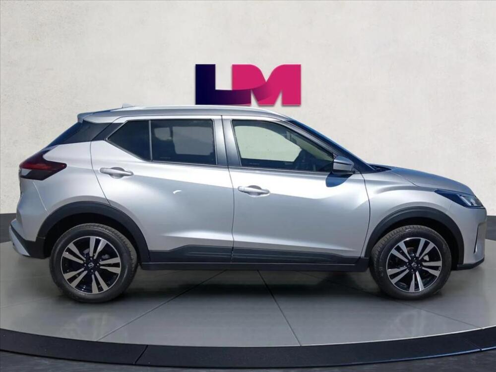 Nissan Kicks Play