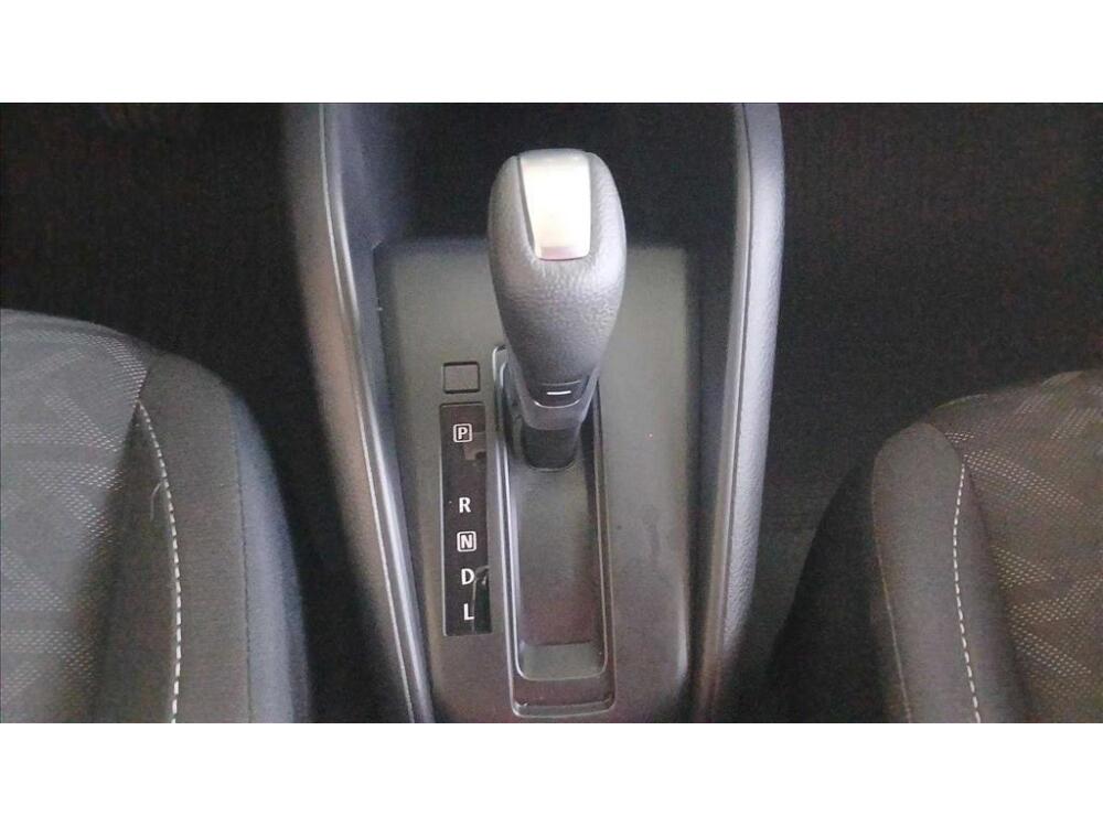 Nissan Kicks Play