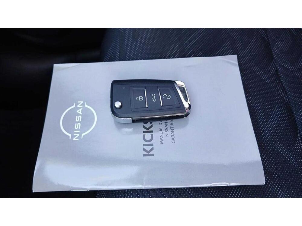 Nissan Kicks Play