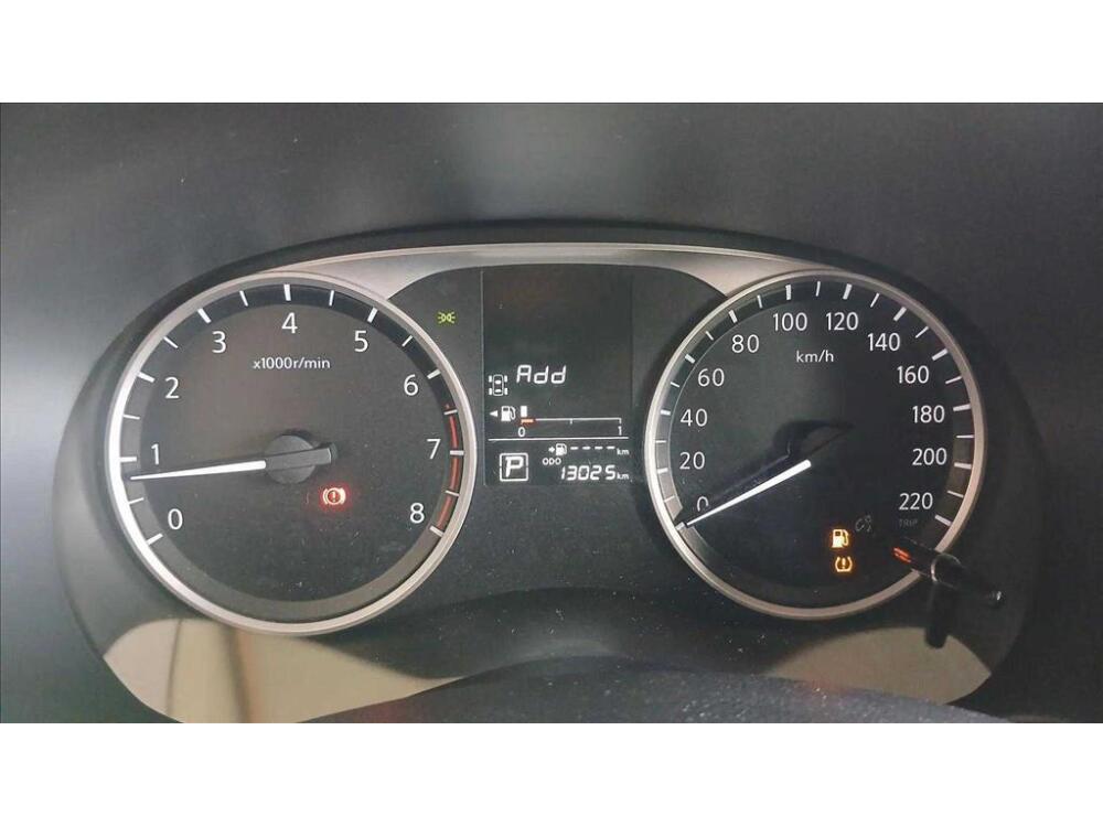 Nissan Kicks Play