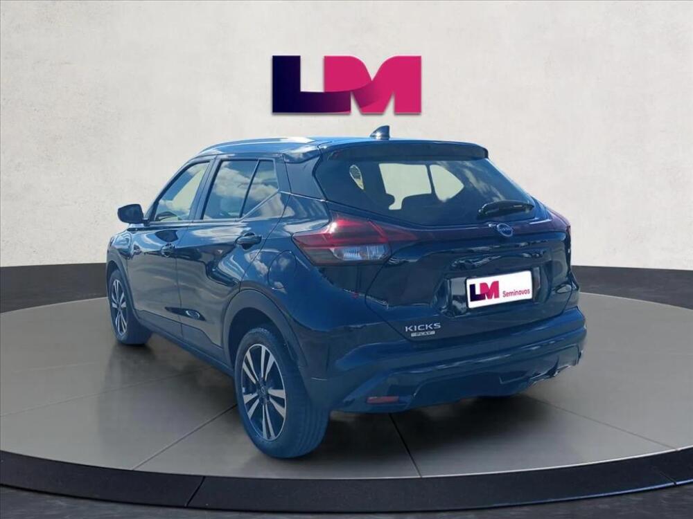 Nissan Kicks Play