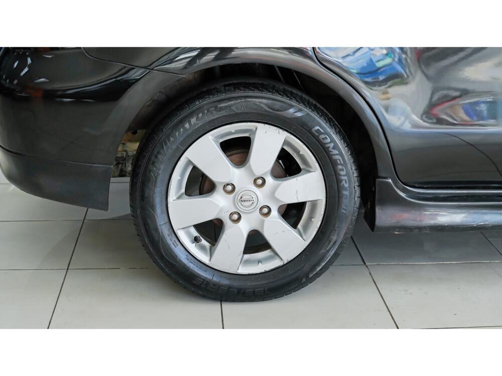 Nissan Livina