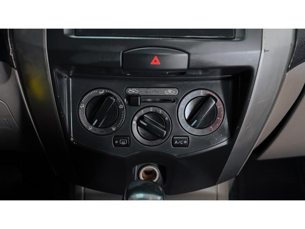 Nissan Livina