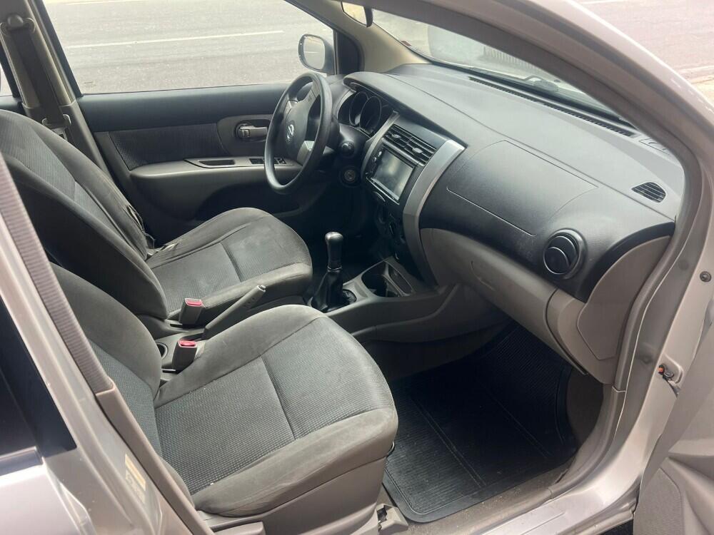 Nissan Livina