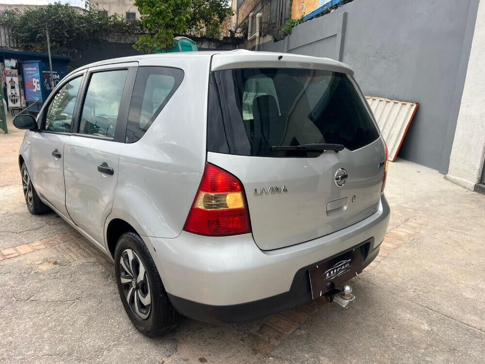 Nissan Livina