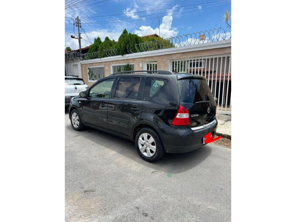 Nissan Livina