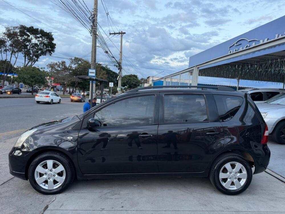Nissan Livina