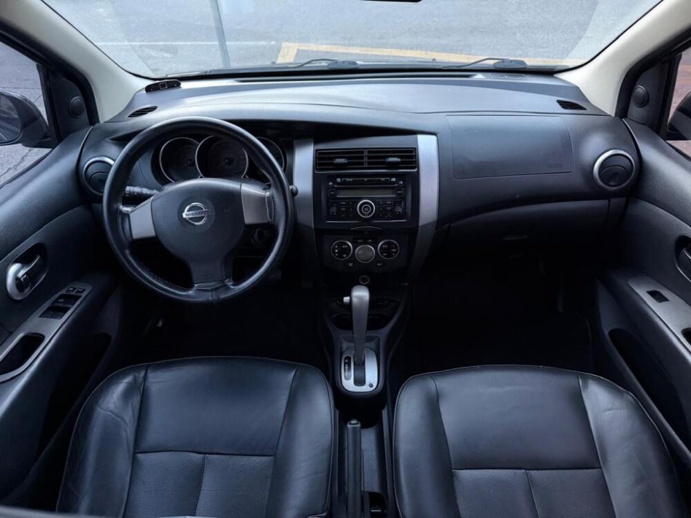 Nissan Livina