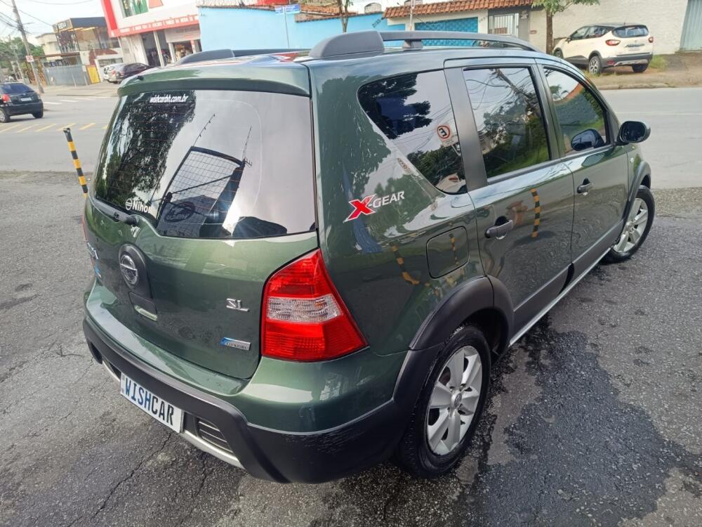 Nissan Livina