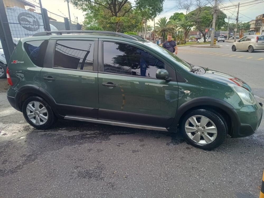 Nissan Livina