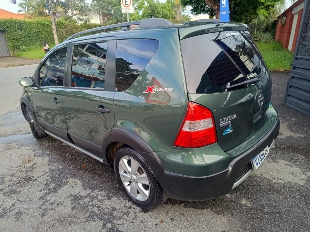 Nissan Livina
