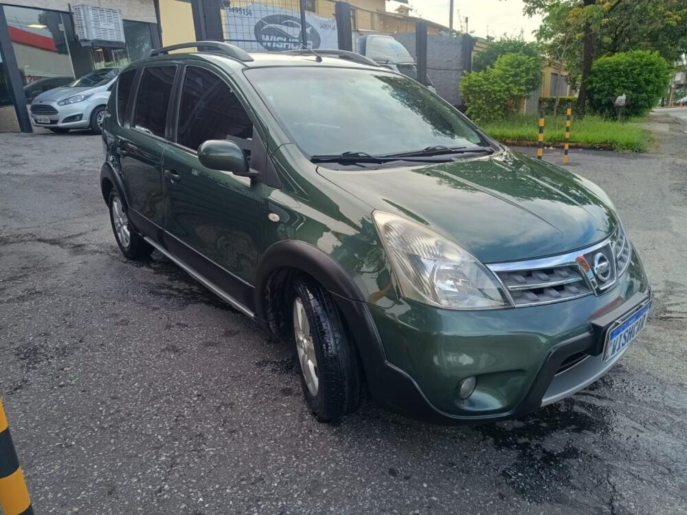 Nissan Livina
