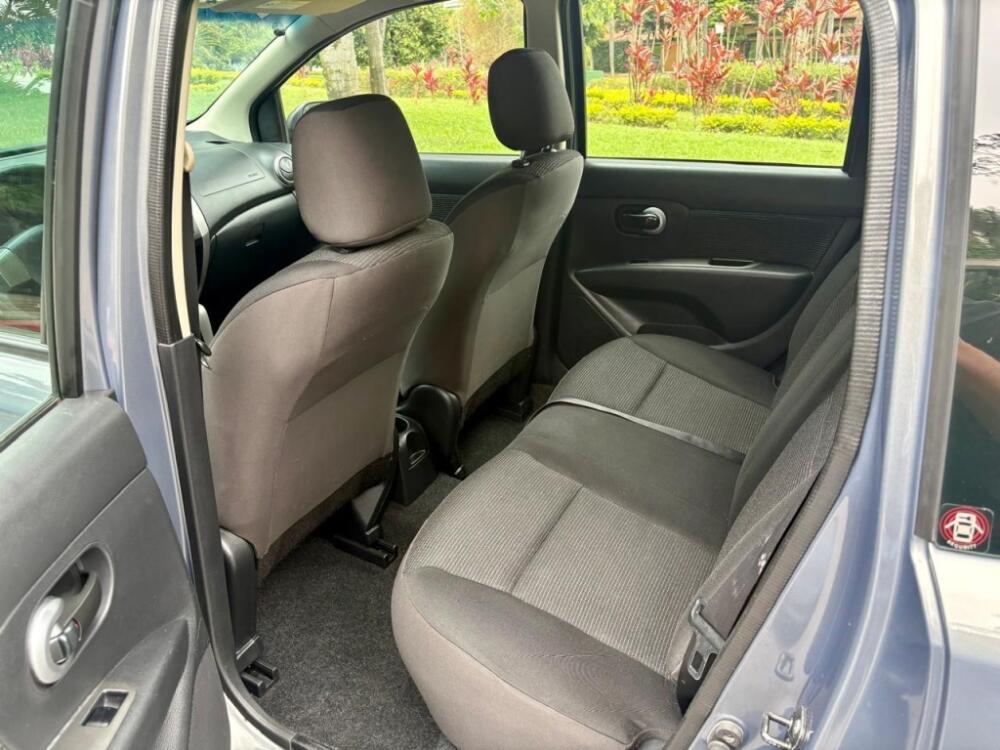Nissan Livina