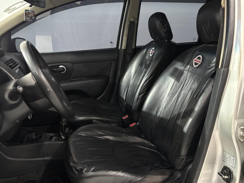 Nissan Livina