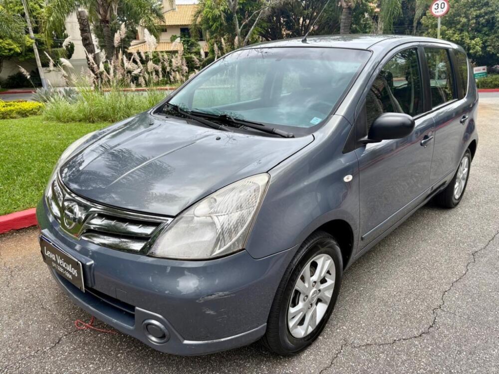 Nissan Livina