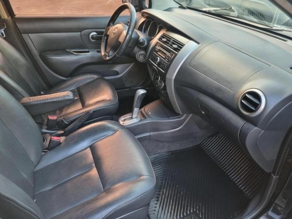 Nissan Livina