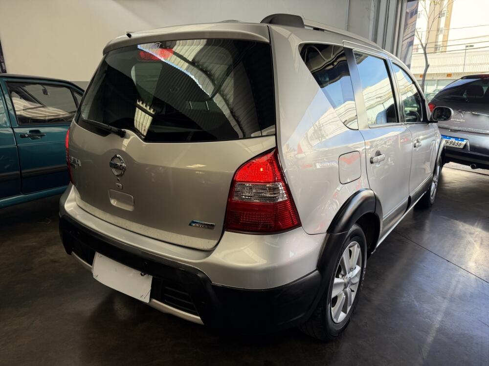 Nissan Livina