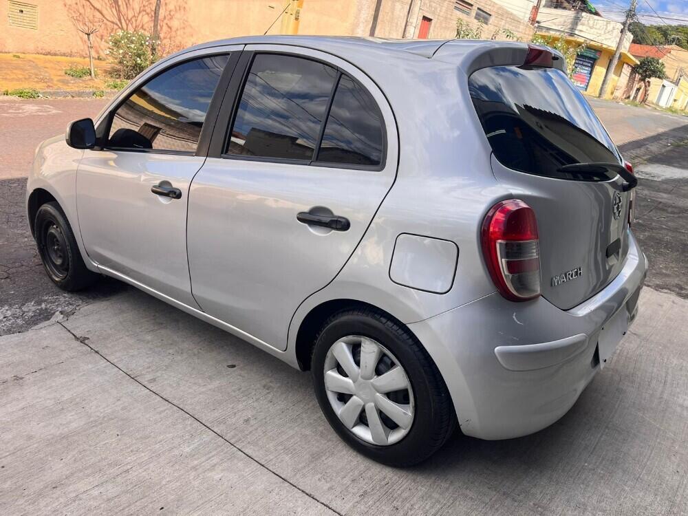 Nissan March