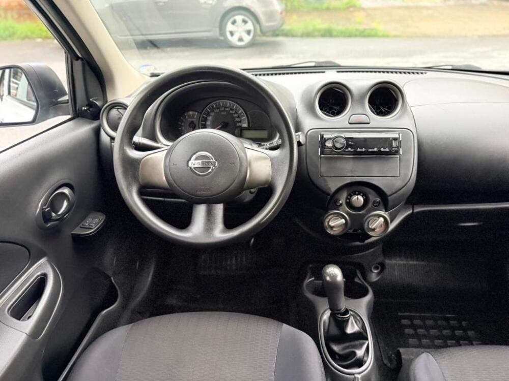 Nissan March