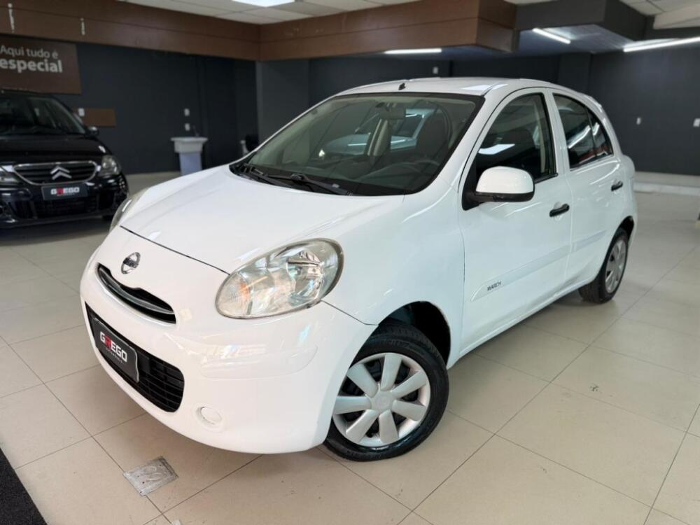 Nissan March