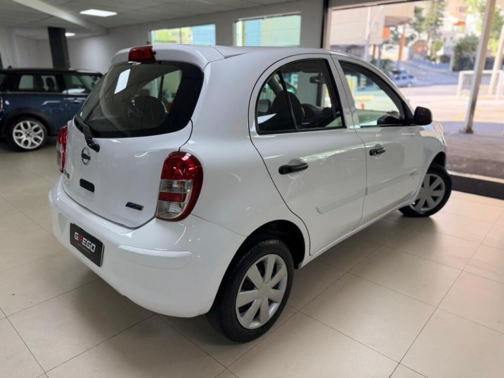 Nissan March
