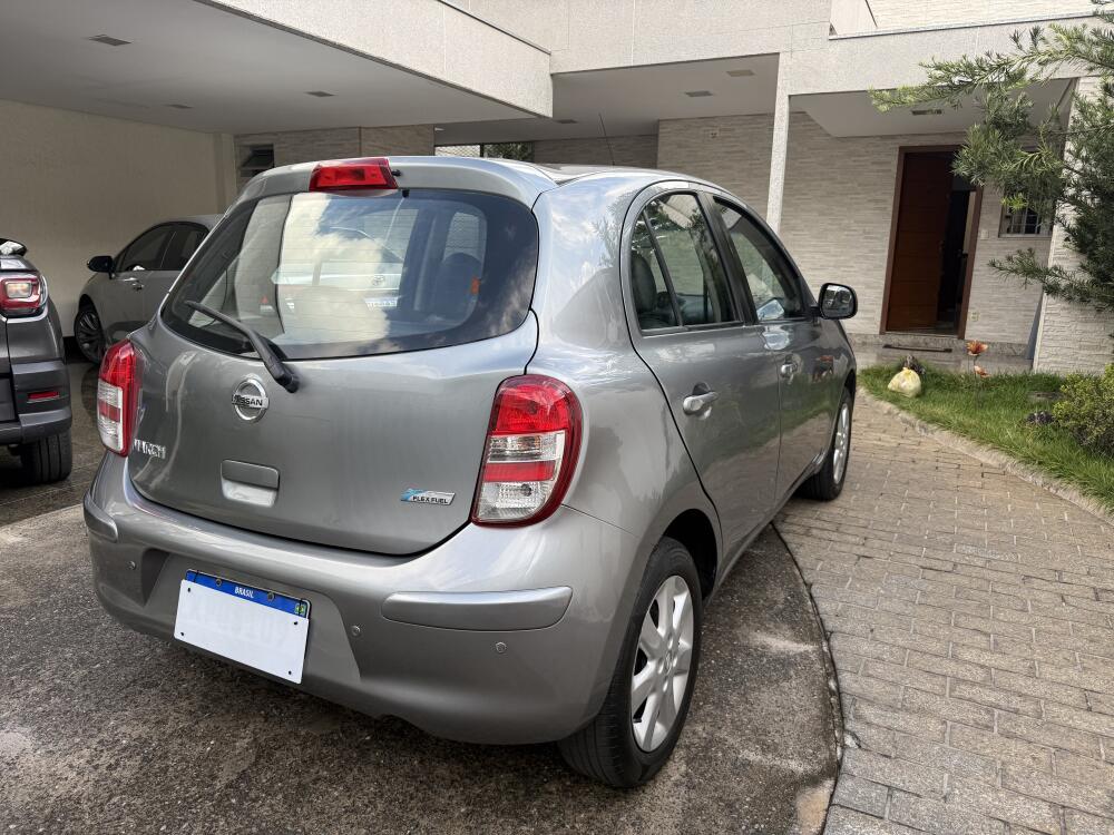 Nissan March