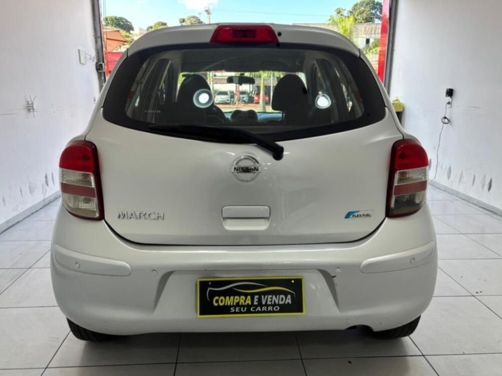 Nissan March