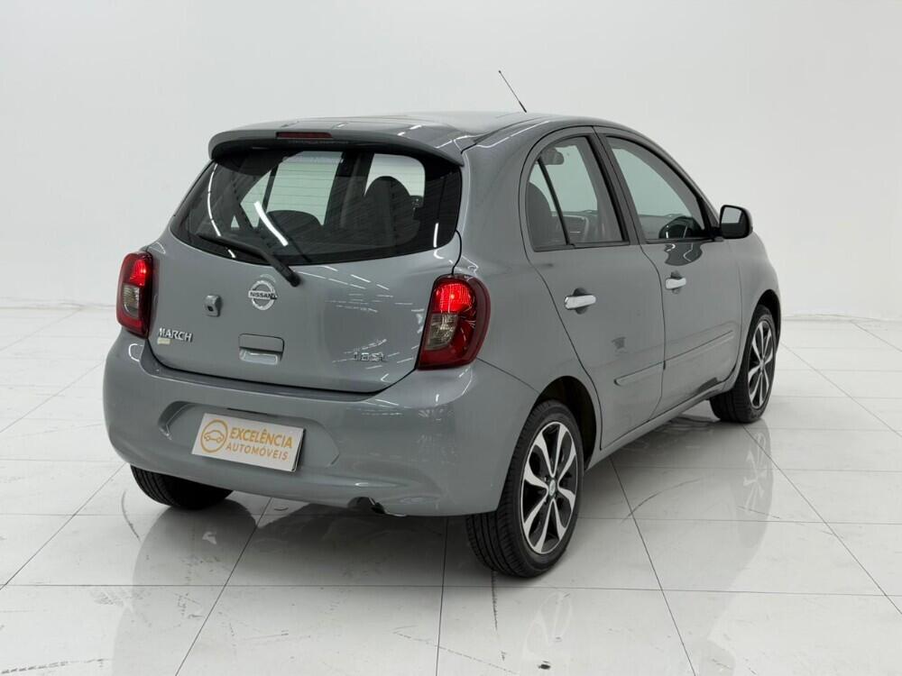 Nissan March