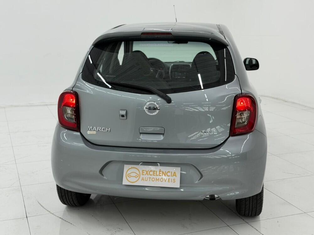 Nissan March