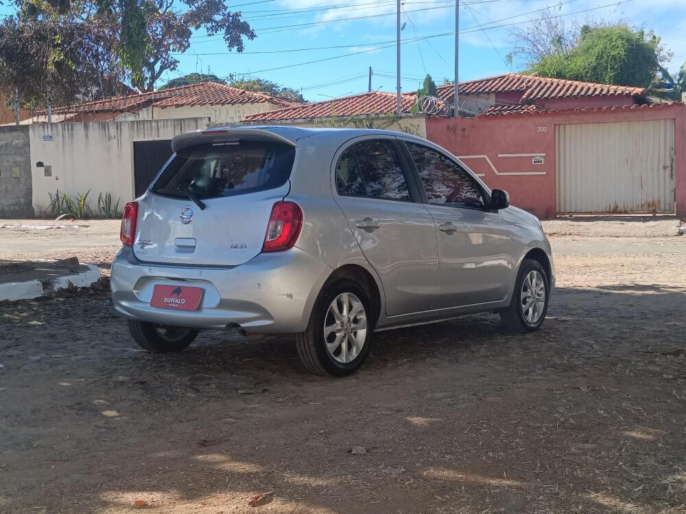 Nissan March