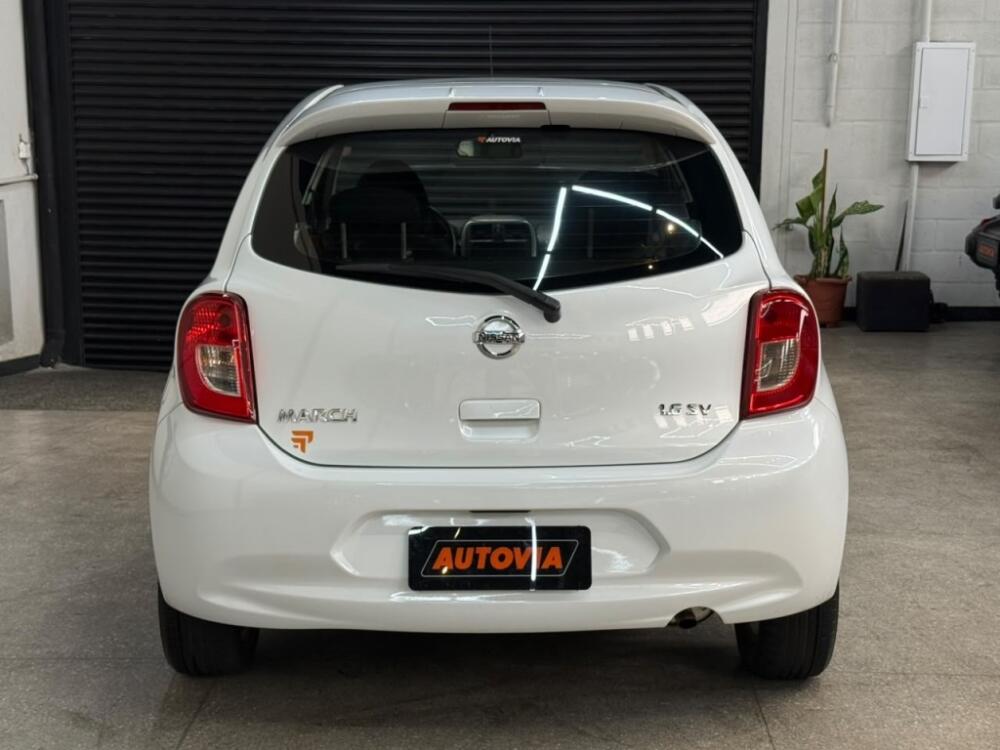 Nissan March