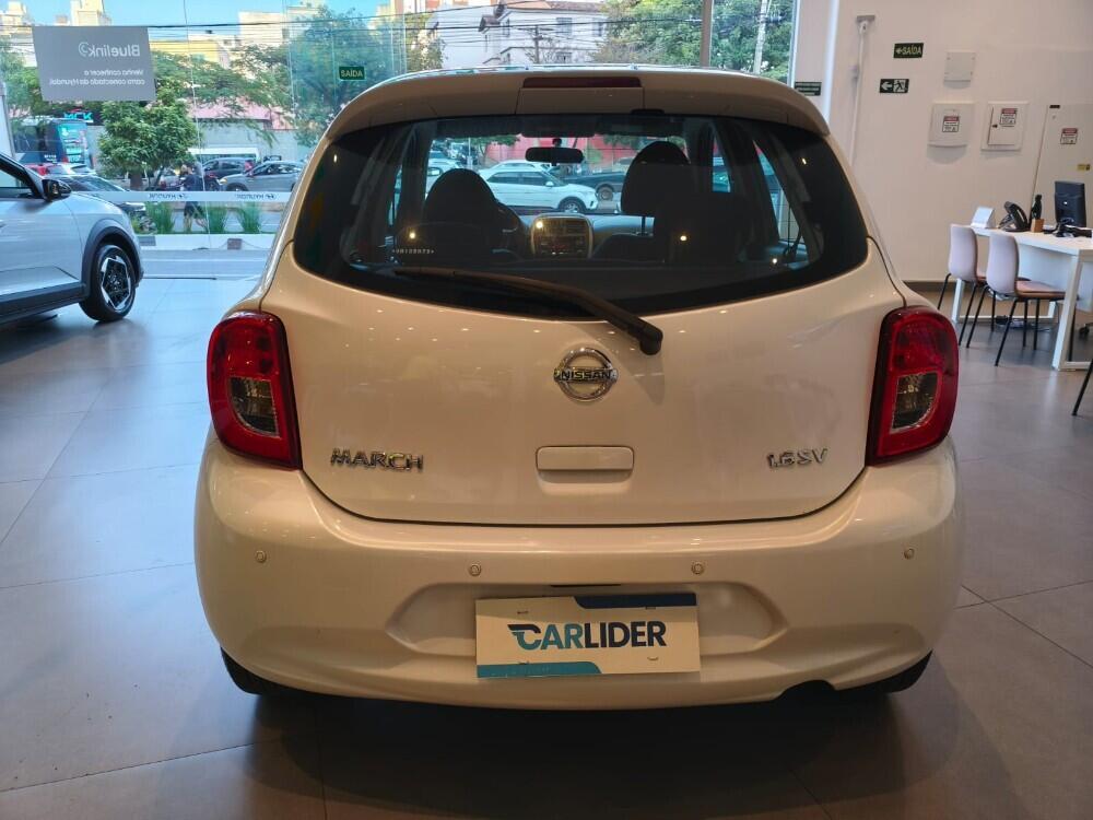 Nissan March