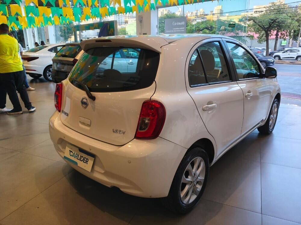 Nissan March